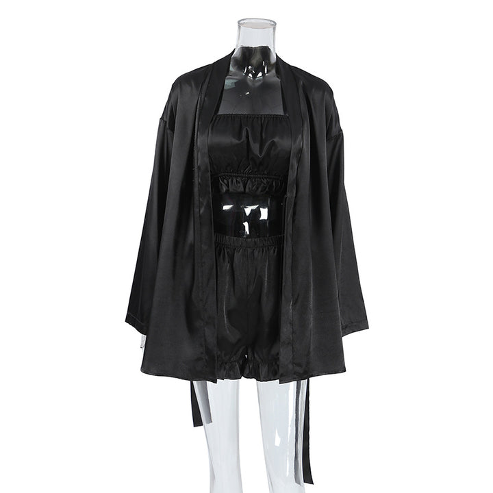 Dame Crop-Top og Shorts Ensemble med Flæse Detaljer Stilla