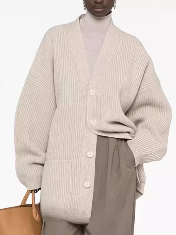 Dame afslappet strik cardigan med oversized pasform og elegante detaljer Stilla
