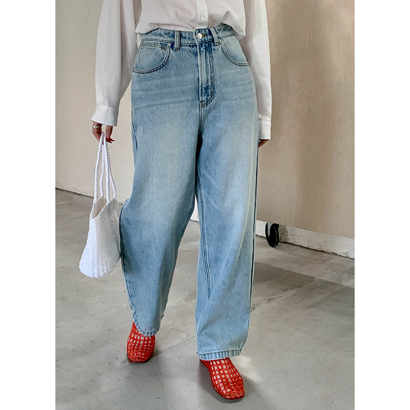 Dame løstsiddende højtaljede jeans med broderet detalje Stilla