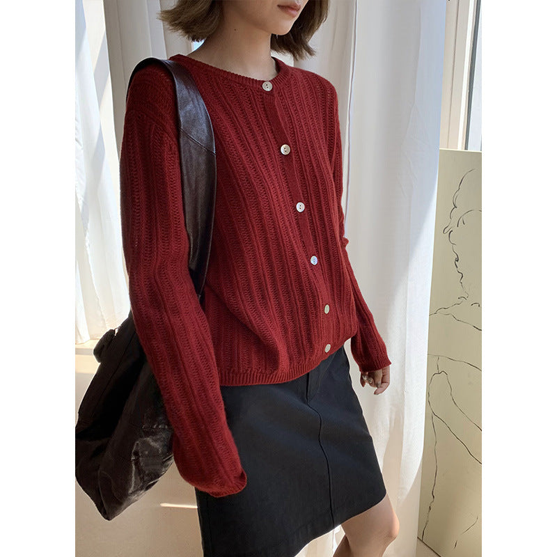 Dame fin strik cardigan med gennemgående knapliste og struktureret design Stilla