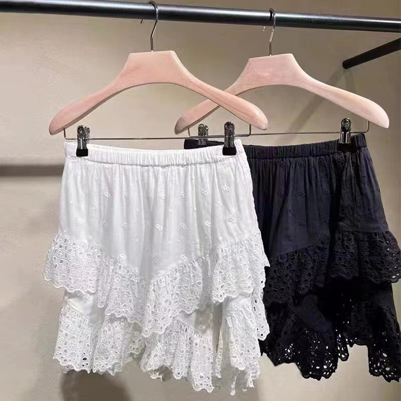 Damebluse med legende spidspuf og elegante detaljer Stilla