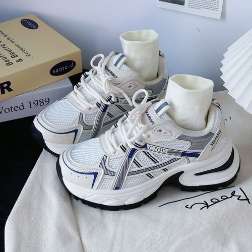 Dame Sneakers med åndbar sokkekonstruktion og støddæmpende sål Stilla