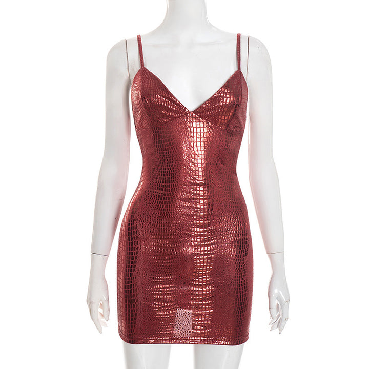 Damen Mini-Kleid mit glänzender Krokodil-Optik und Spaghetti-Trägern Skovae