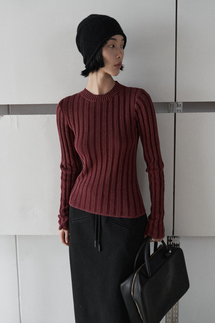 Dame stribet pullover med lange ærmer og høj komfort Stilla