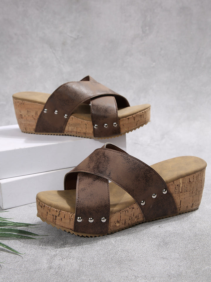 Dame Wedge-Pantoletten med elegant remdesign og skridsikker korksål Stilla