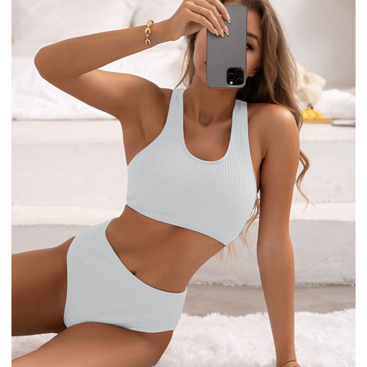 Damer Højtaljet Bikini-sæt med sporty design Skovae
