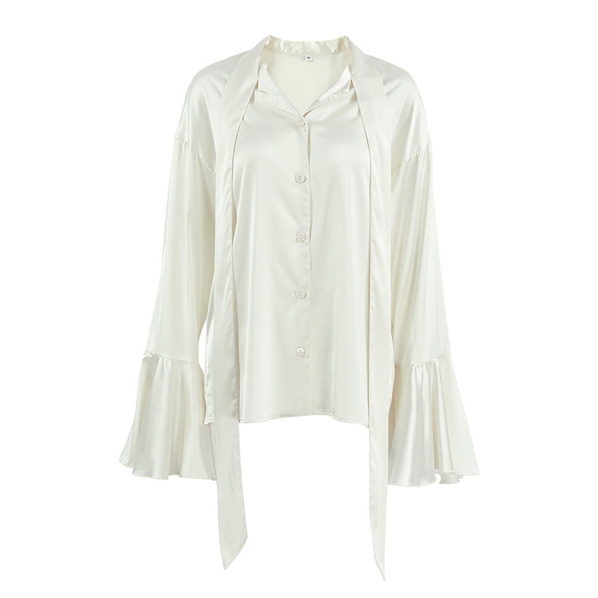 Dame skjorte med brede, elegante ærmer og knapbart design Stilla