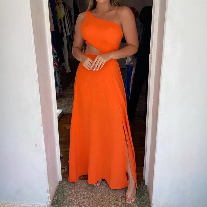 Dame Maxi-kjole med asymmetrisk udskæring og cut-out-detaljer Stilla