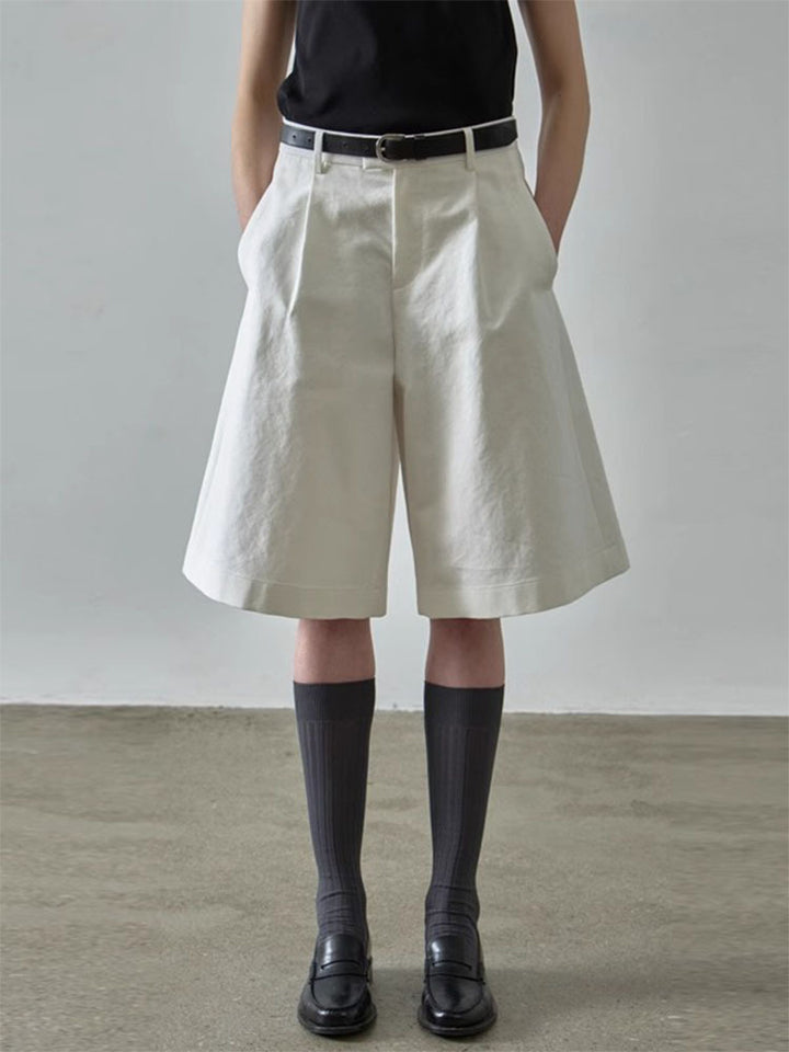 Dame brede shorts med plisseringer og sidelommer Stilla