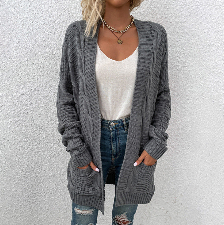 Kvinders chunky strik cardigan med dyb V-hals og praktiske lommer Stilla