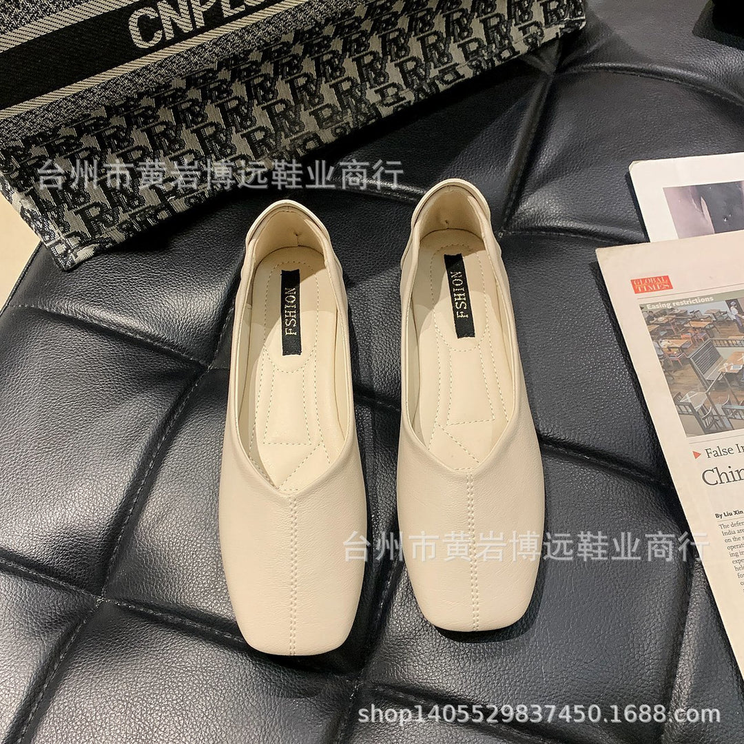 Dame Ballerinas med elegant snit og komfortabel polstring Stilla