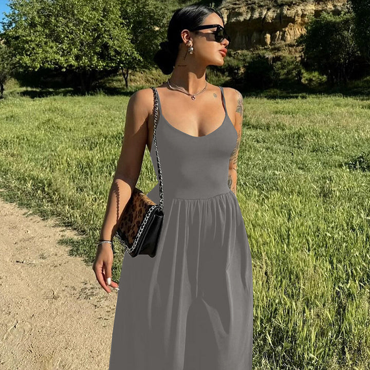 Dame Elegant Jumpsuit med dyb V-udskæring og glidende ben Stilla