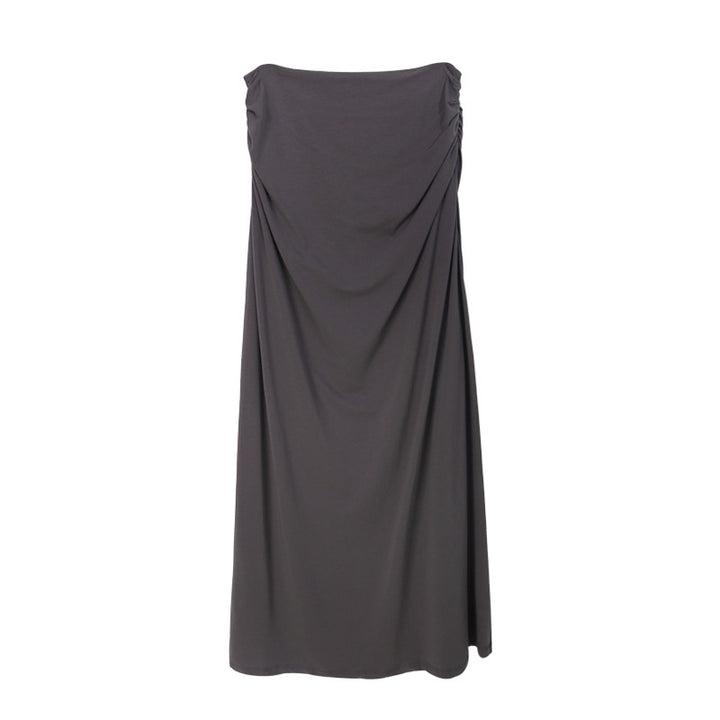 Dame lang maxi kjole med unikke cut-out detaljer og figurformende snit Stilla