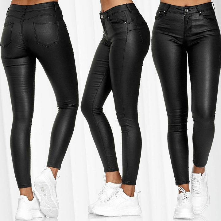 Dame lak leggings i skinny-fit stil med høj talje og praktiske lommer Stilla