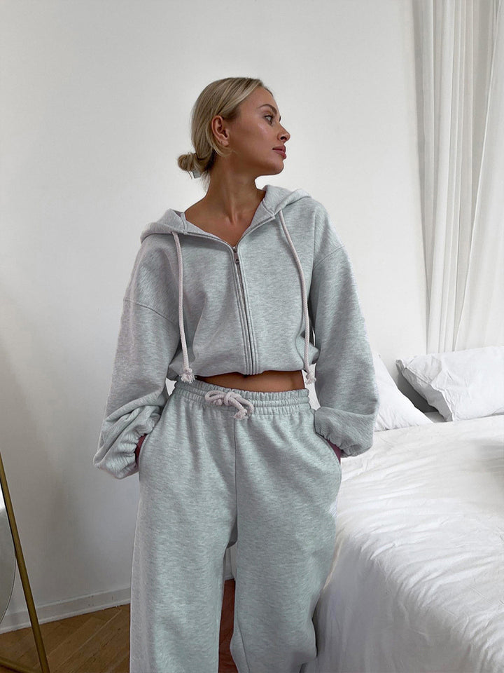Dame casual cropped hoodie og løstsiddende bukser Stilla