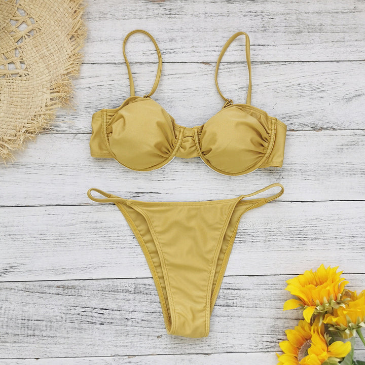 Dame bikini-sæt med luksuriøs bustier-top og høj skæring Stilla