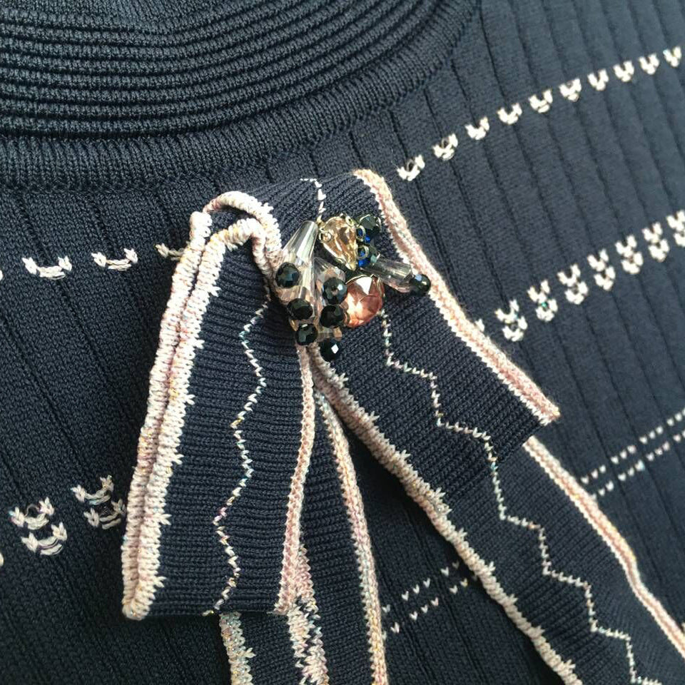 Dame Midi kjole med elegant strikket overdel og flydende nederdel Stilla