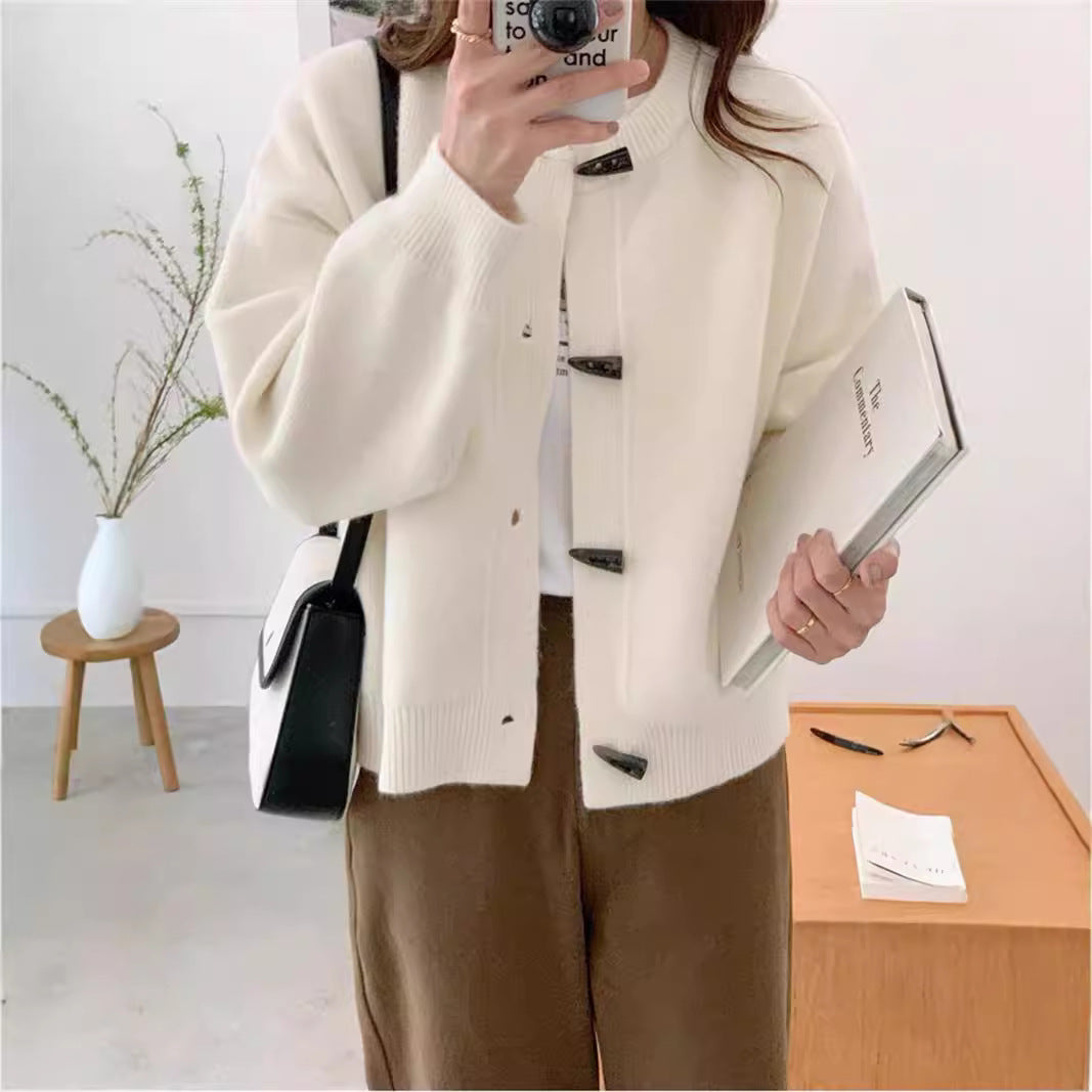 Kvinders cardigan med elegante knapdetaljer Stilla