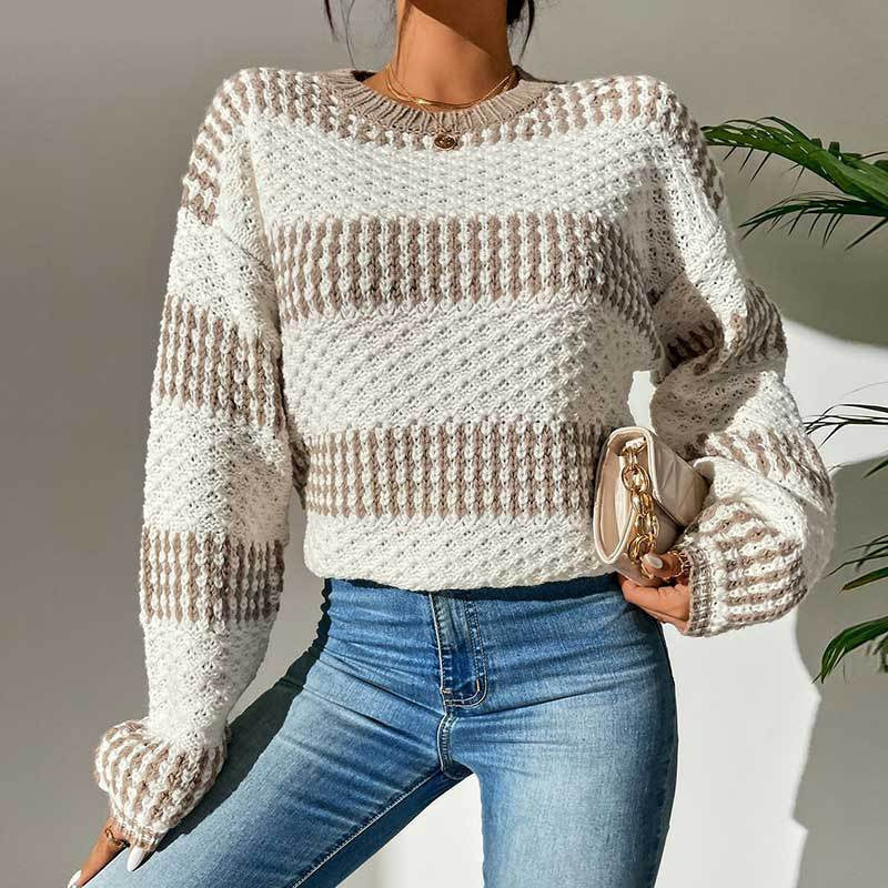 Kvinders strikkede sweater med et raffineret teksturmønster og en moderne oversized pasform Stilla