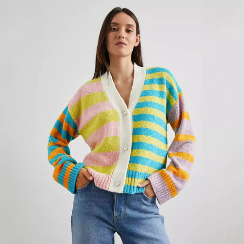Dame Farvet Loungewear Jakke lavet af hyggeligt materiale Stilla
