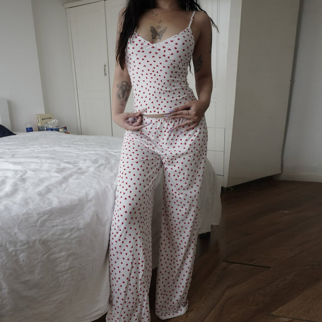 Dame pyjamasæt med hjerter og justerbar talje Skovae
