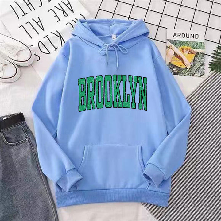 Kvinders hoodie med afslappet Brooklyn print Skovae