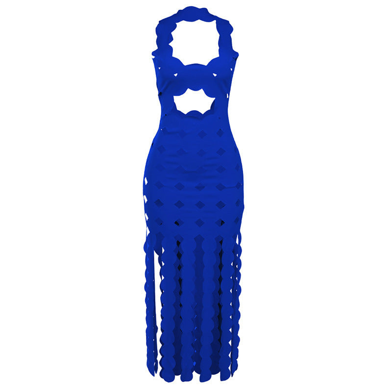 Dame Maxikjole med moderne udringning og besynderligt cut-out-design Stilla