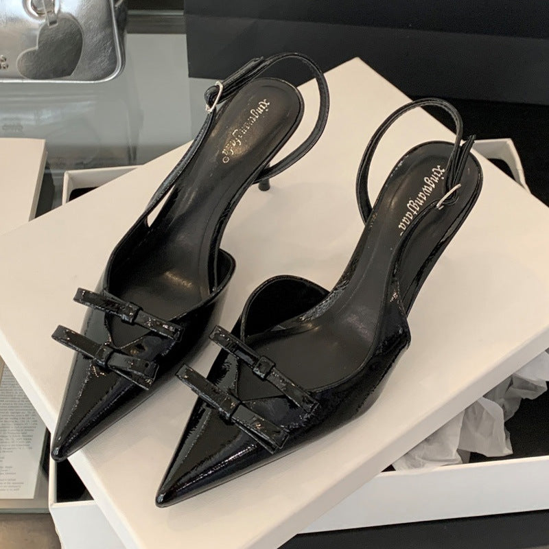 Dame Slingback Høje Hæle med elegant Spidsdesign og raffineret Rem Stilla