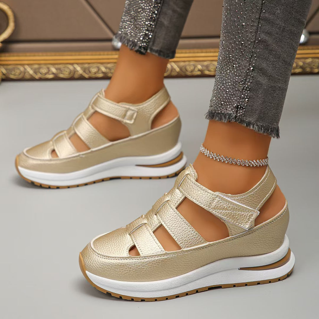 Dame Wedge-sandaler med justerbare remme og åndbar overfladestruktur Stilla