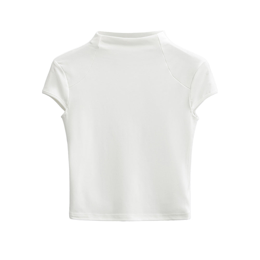Dame kvalitets kortærmet T-shirt med høj krave og figursyet snit Stilla