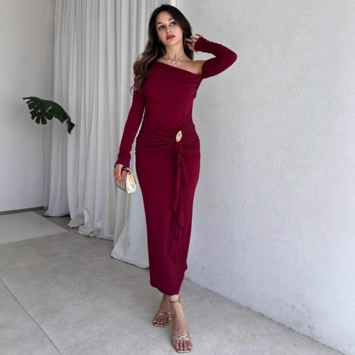 Dame elegant omslagkjole med asymmetrisk design og raffinerede draperinger Skovae