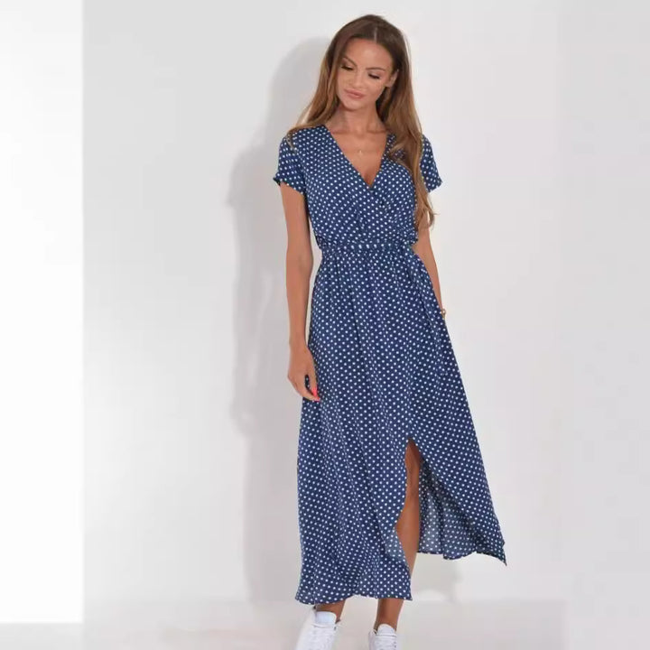 Dame Maxikjole med moderne draperingsdesign og feminine polka-prikker Stilla