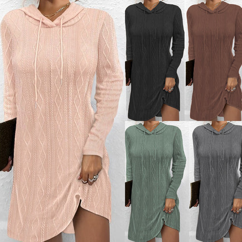 Dame hættekjole i strikdesign med sidelids Stilla