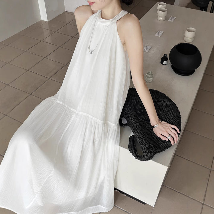 Dame Maxikjole med elegant snit og rygfri design Stilla