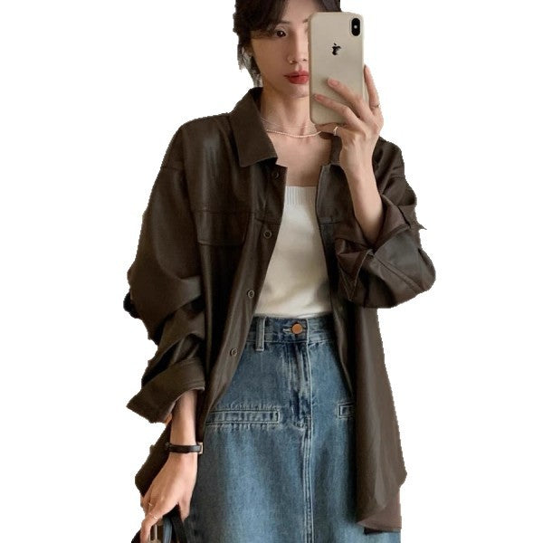 Kvinders yderjakke i moderigtig oversized stil med praktiske lommer Skovae