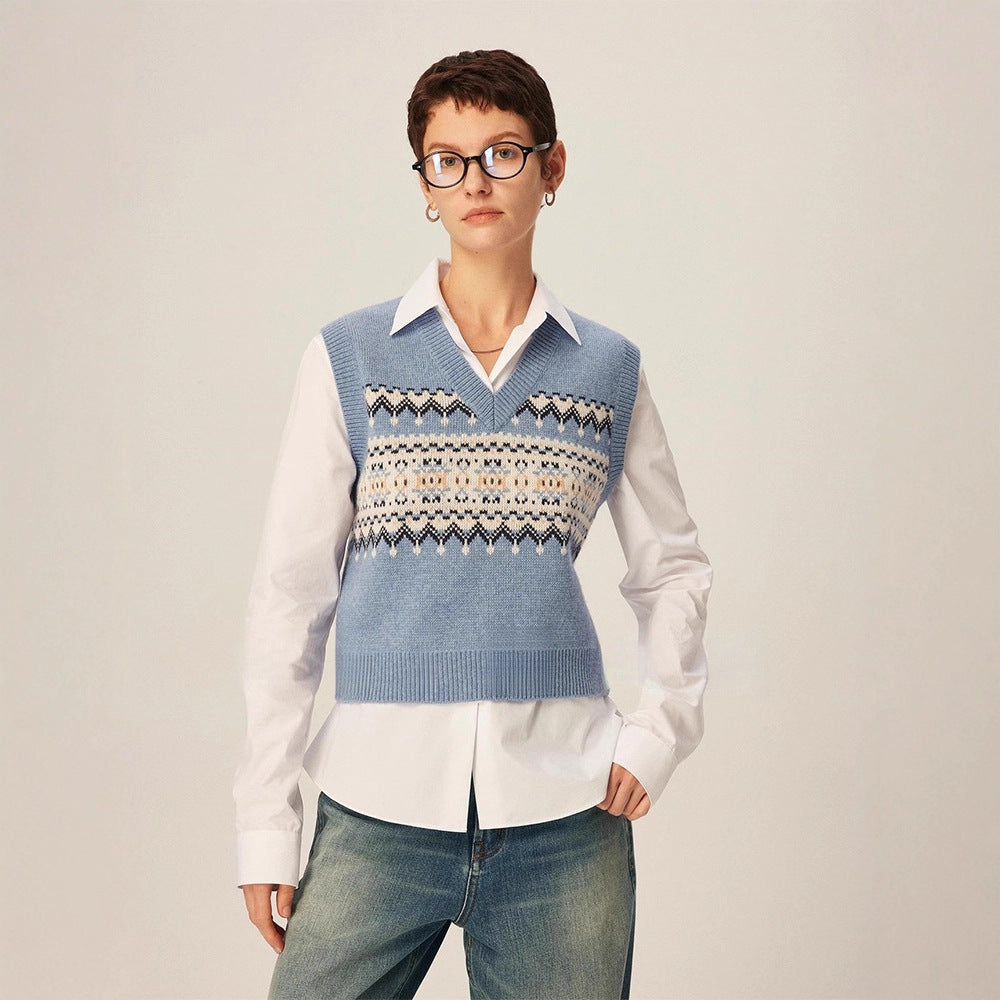 Kvinders fashionable striktrøje med V-hals og geometrisk mønster Stilla