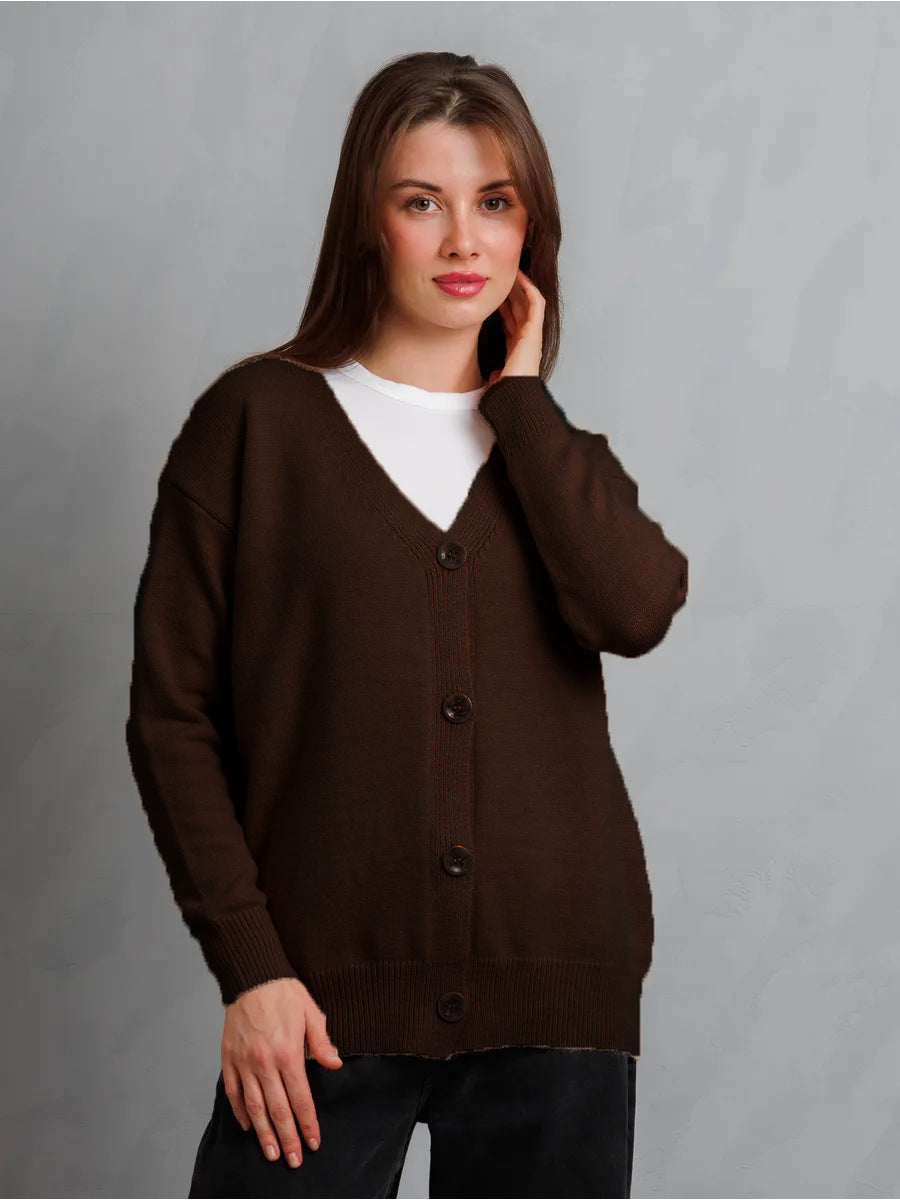 Dame cardigan med knapper og dyb V-hals Stilla