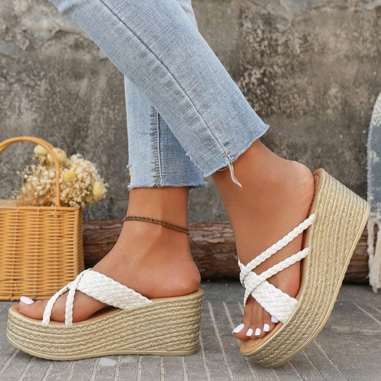 Dame Plateau-sandaler med flettet remdesign og skridsikker sål Stilla