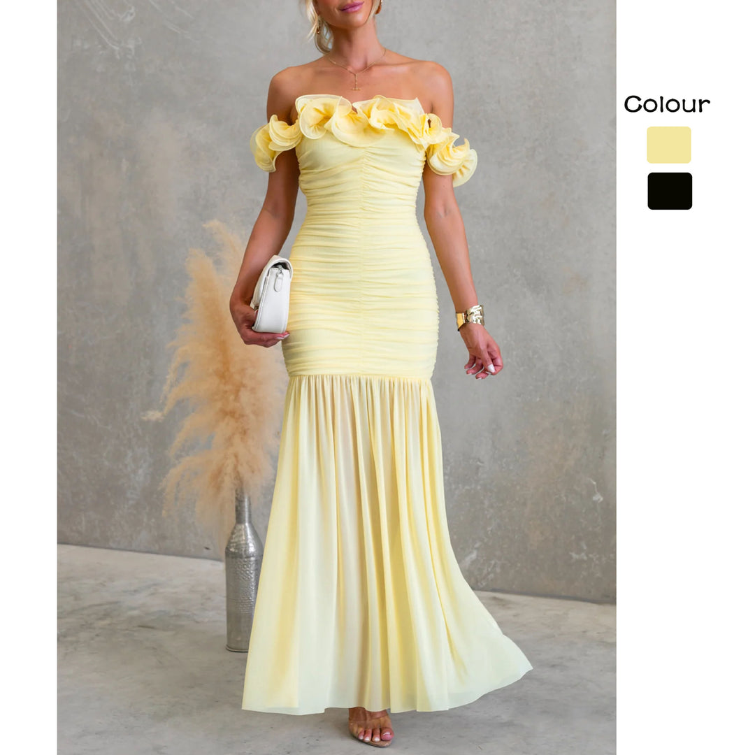 Women's Off-Shoulder Maxi Dress with Voluminous Ruffle Details and Elegant Waist Cut