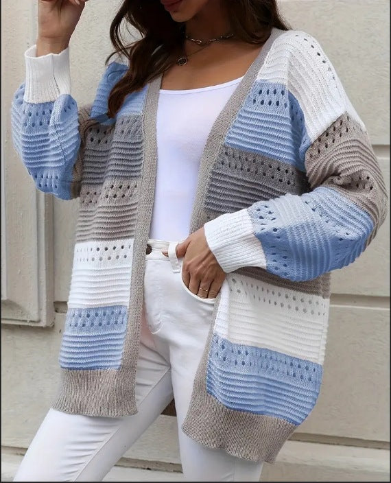 Kvinders stor strikket cardigan med unikt blonder mønster og farveblok design Stilla