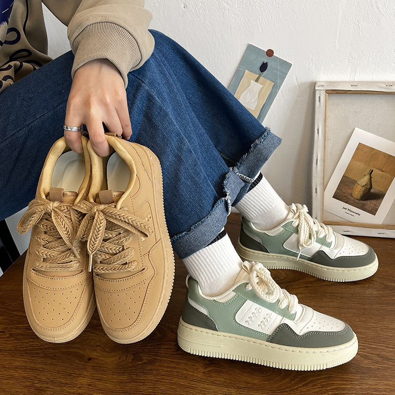 Dame Sneakers i kvalitetskunstlæder med innovativ snørestil og skridsikker sål Stilla