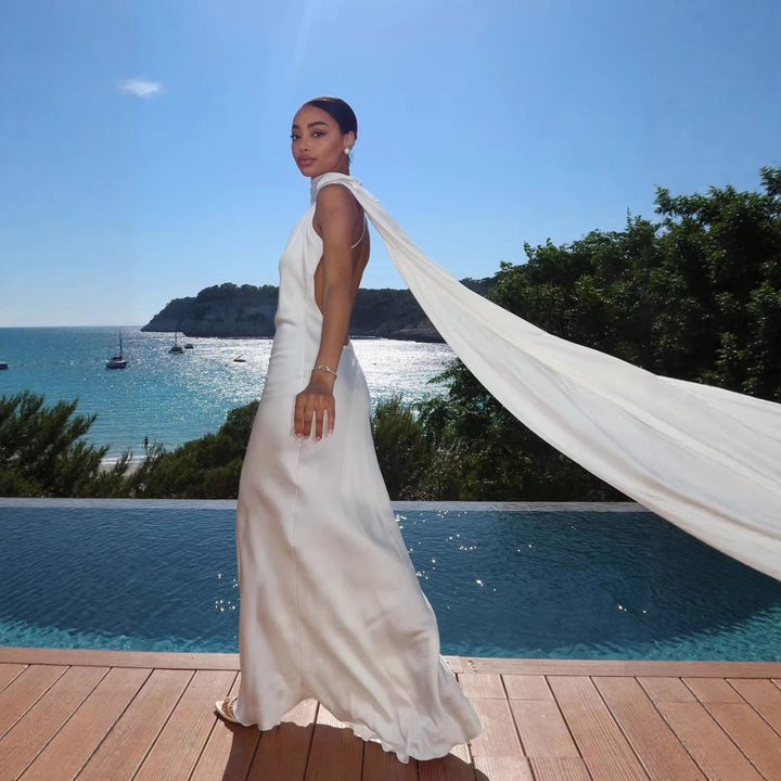 Dame elegante aftenkjoler med strømningsdesign og off-shoulder design