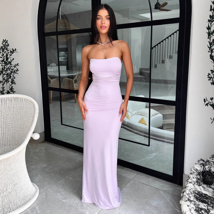 Dame Elegant Maxikjole med off-shoulder design og tætsiddende snit Skovae