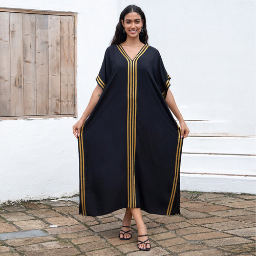 Dame Kaftan med elegant V-udskæring og iøjnefaldende accenter Stilla