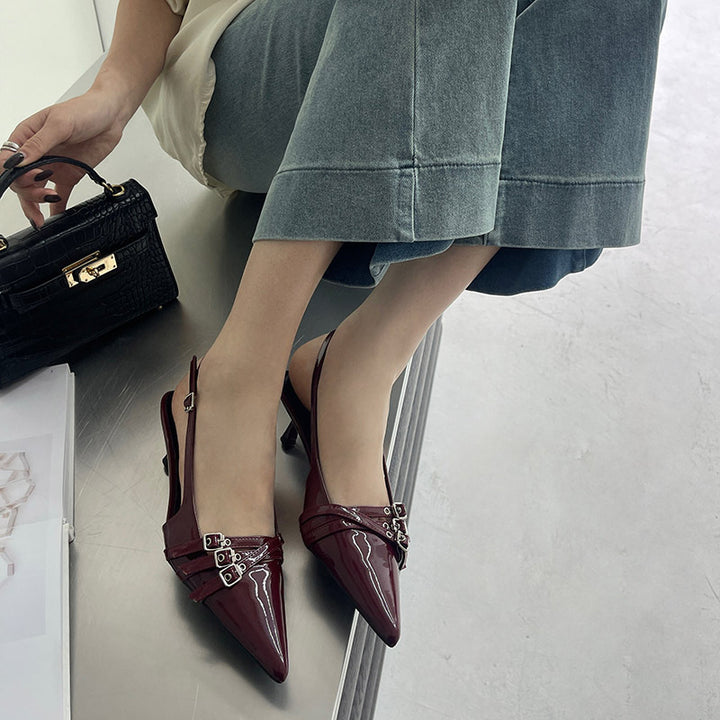Dame Slingback Pumps med spidse tåområde og glamourøse accenter Stilla