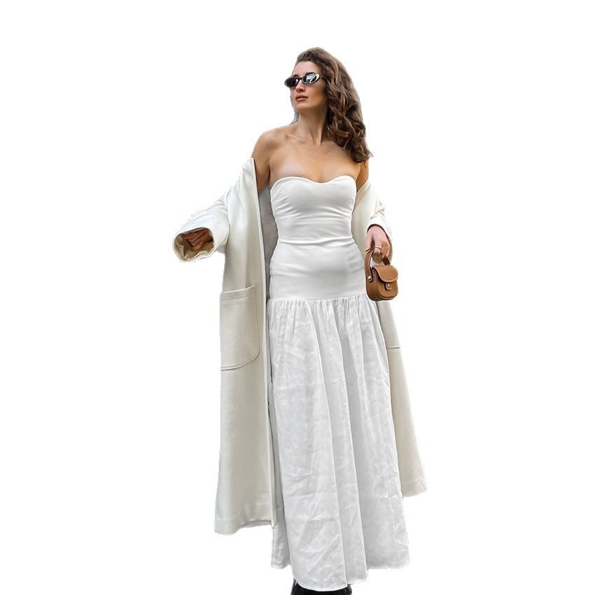 Dame Maxi-kjole med off-shoulder design og flydende søm Stilla