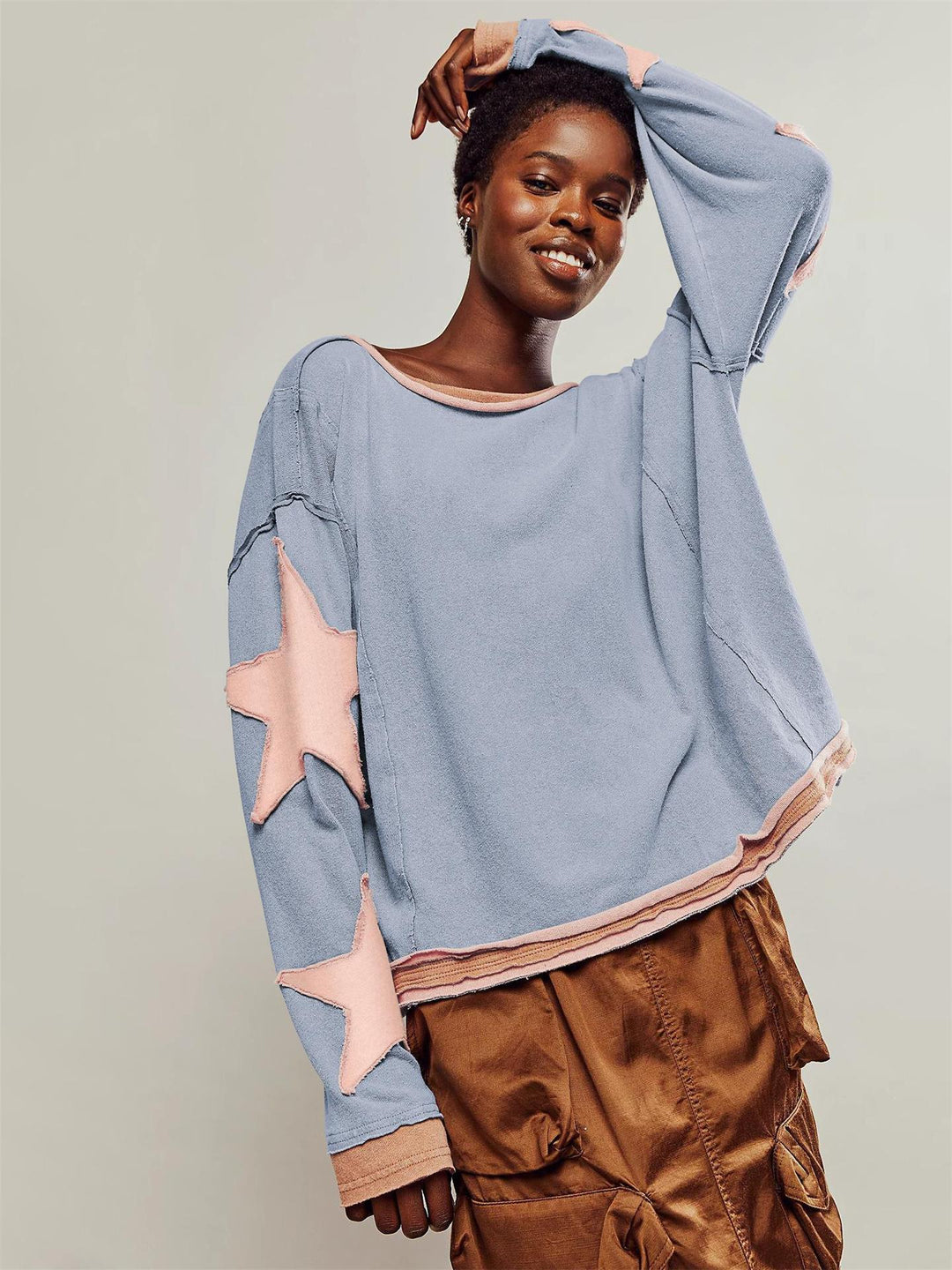Dame Casual Sweatshirt med stribet design og stjerneapplikationer Stilla