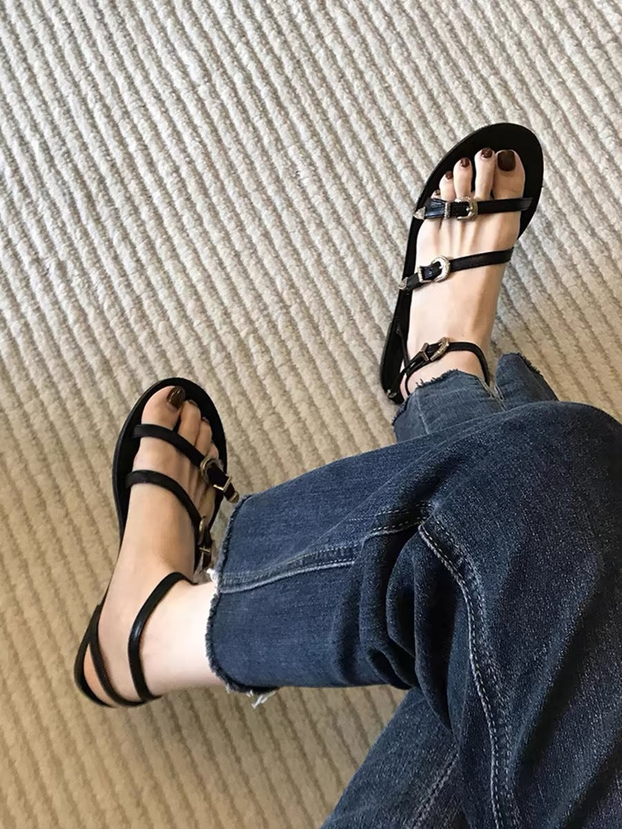Dame Flade Sandaler med justerbar spænde-detalje Stilla