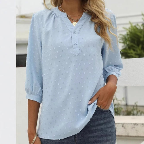 Damebluse med fin struktur og knapliste Stilla