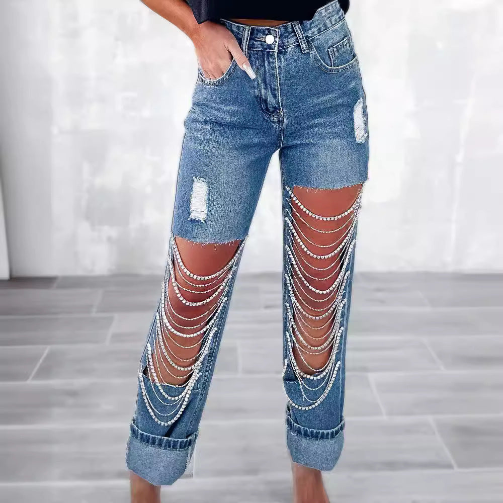 Dame jeans-shorts med trendy kædeaccenter og distressed detaljer Stilla
